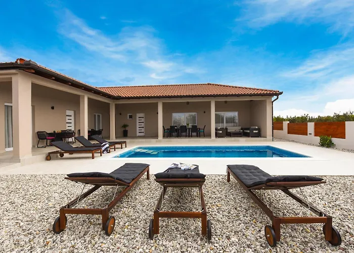 Casa Kasijan By Adriaticluxuryvillas Вилла *