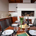 Casa Kasijan By Adriaticluxuryvillas 别墅 Debeljak