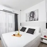 Casa Kasijan By Adriaticluxuryvillas 别墅 *