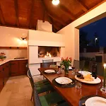 Casa Kasijan By Adriaticluxuryvillas * Debeljak