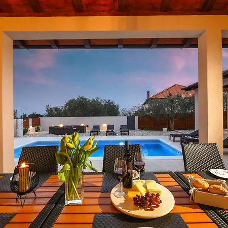 Casa Kasijan By Adriaticluxuryvillas Villa
