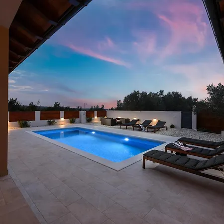 Villa Casa Kasijan By Adriaticluxuryvillas